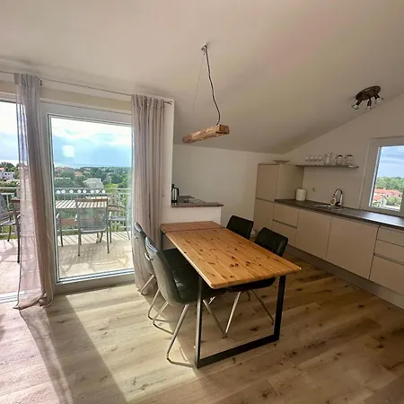 Appartments Majesta Apartament *