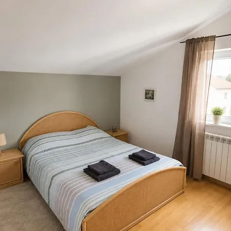 Appartment & Studio Majesta *